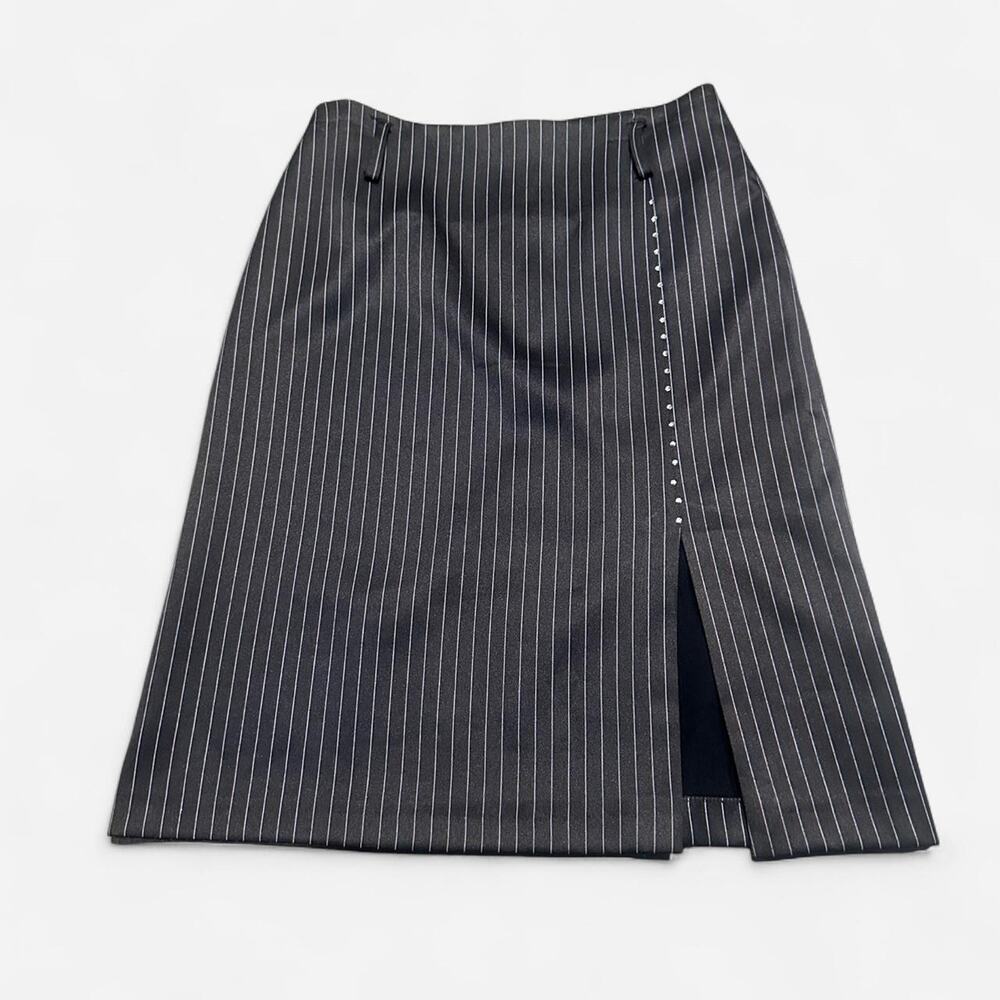 El mora 90s black pinstripe